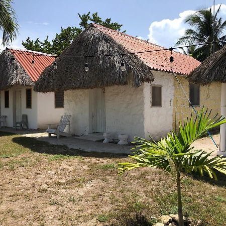 Hotel Cabana 7 Leguas, Casa Mama El Cuyo Exterior foto